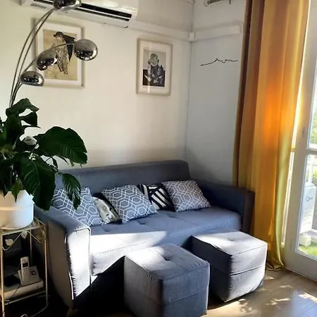Flat Air Conditioning 4 People Near Stadium Beach Marseille Exterior photo