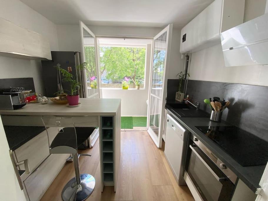 Flat Air Conditioning 4 People Near Stadium Apartment Marseille
